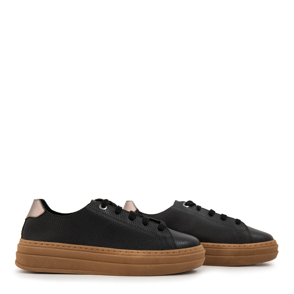 Zapatilla Corina Negro