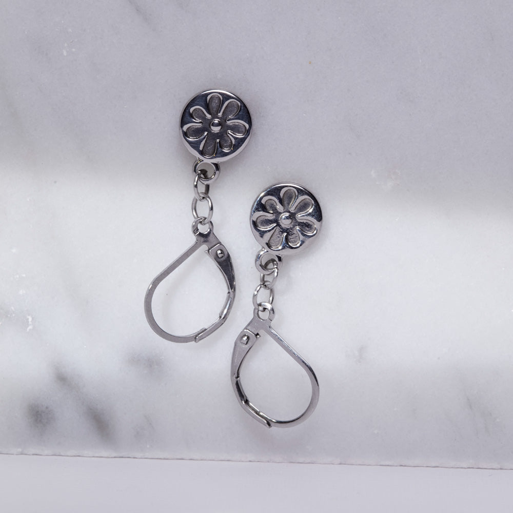 Aretes Flor Plateado