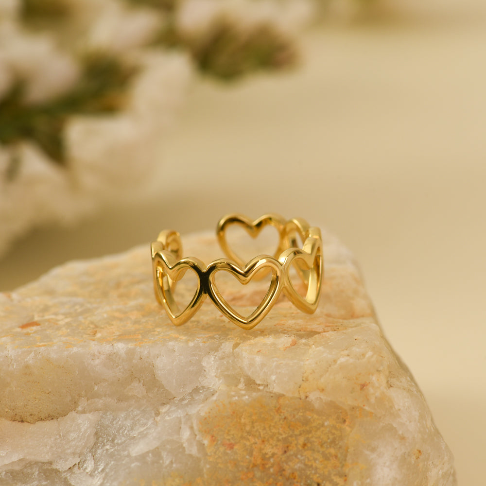 Anillo Ajustable Corazones Cuore Dorado