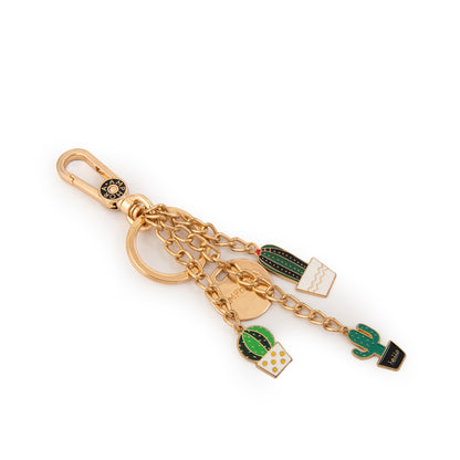 Hanging Eleni Dorado