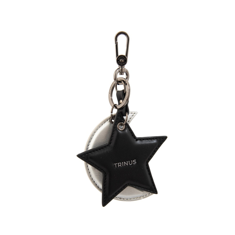 Hanging Elia Negro